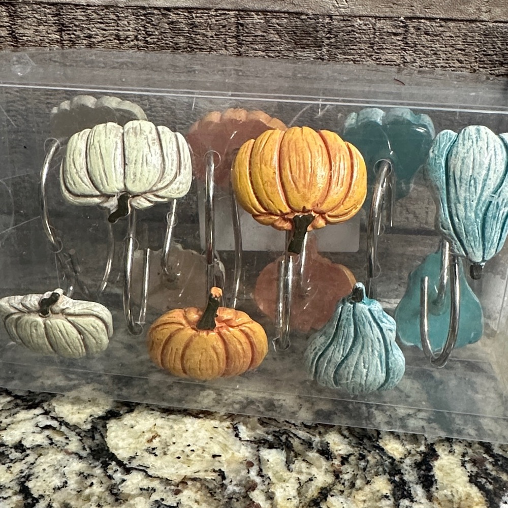 Pumpkin Shower Curtain Hooks